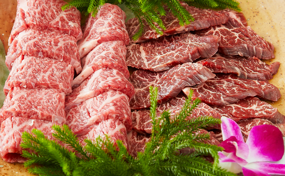 濱田屋の焼肉会席「賑わい」の焼物四